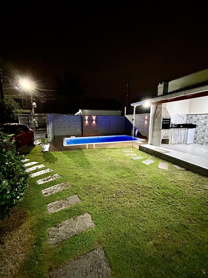 Casa de férias Casa Com Piscina Casaalbertibc