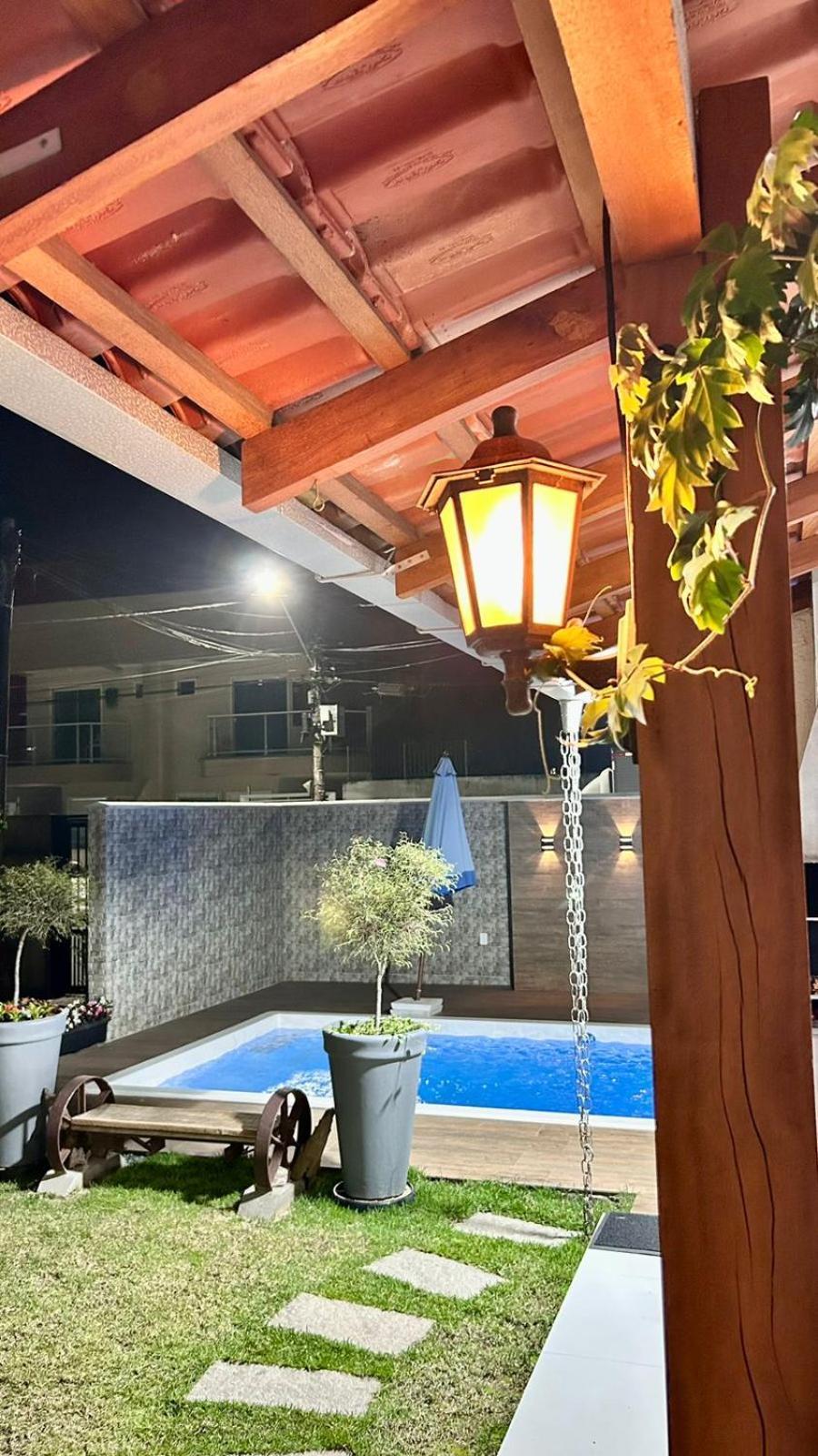 Casa de férias Casa Com Piscina Casaalbertibc *