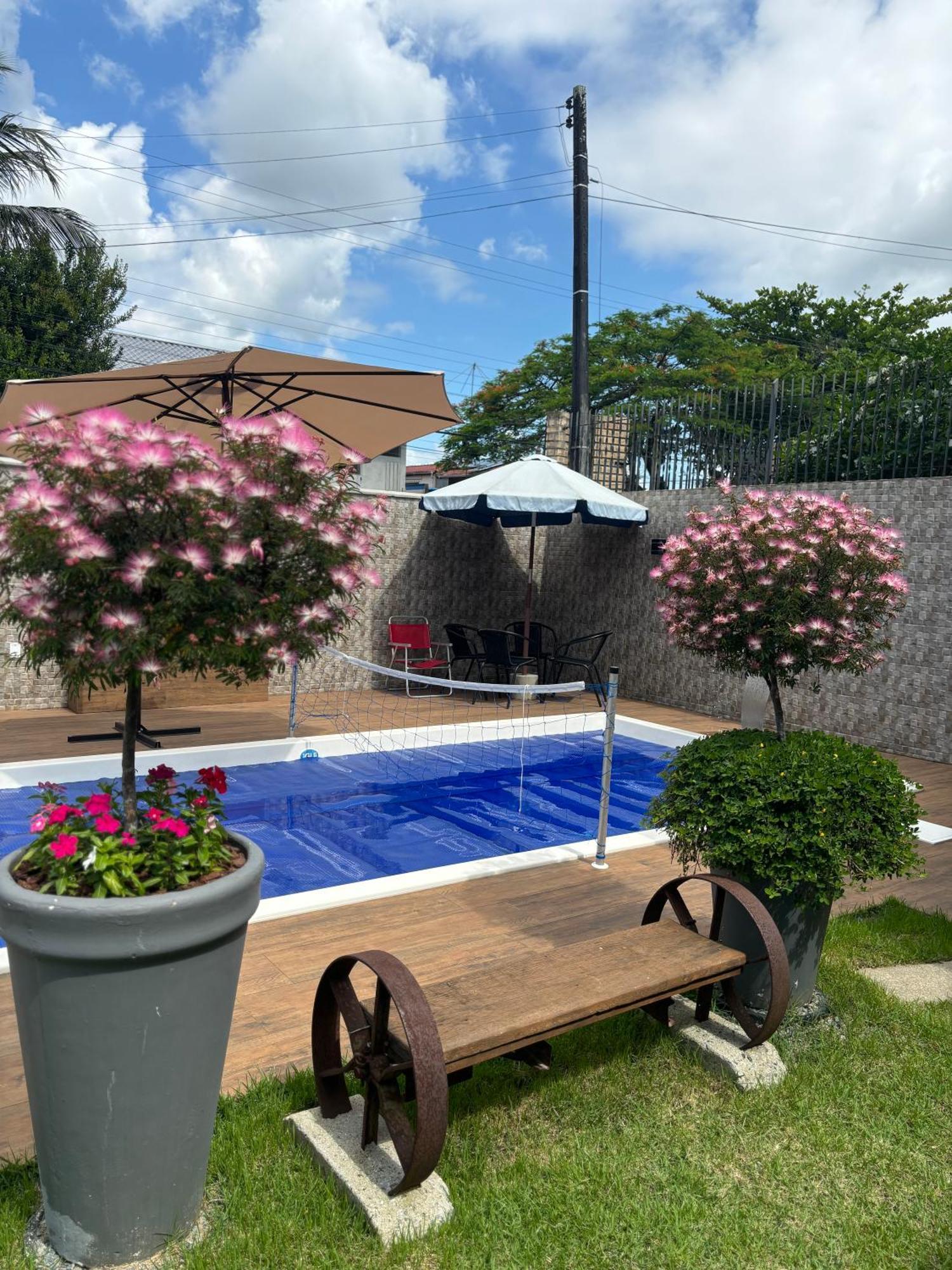 Casa de férias Casa Com Piscina Casaalbertibc *